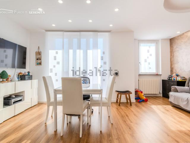 Appartamento in vendita di 90 m² in Via Torino, 5