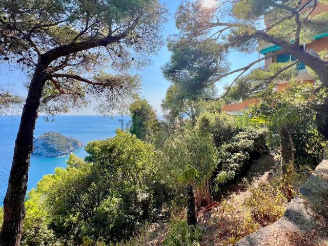 Appartamento in vendita di 90 m² in Via Torre d&apos Ere
