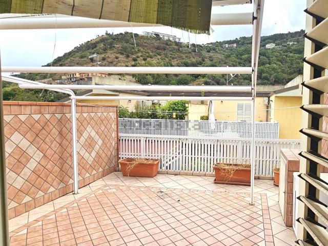 Appartamento in vendita di 90 m² in Via Torrente Forno, 143