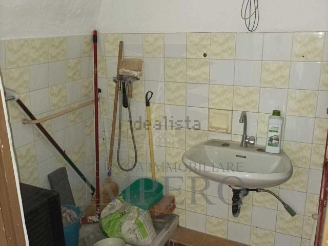 Appartamento in vendita di 90 m² in Via Torri Superiore, 5