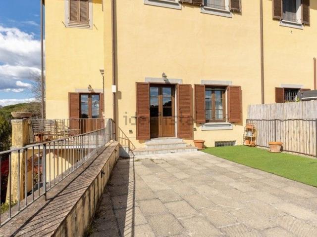 Appartamento in vendita di 90 m² in Via Tosco Romagnola Nord