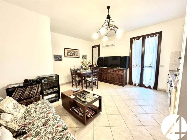 Appartamento in vendita di 90 m² in Via Tre Fontane, 200