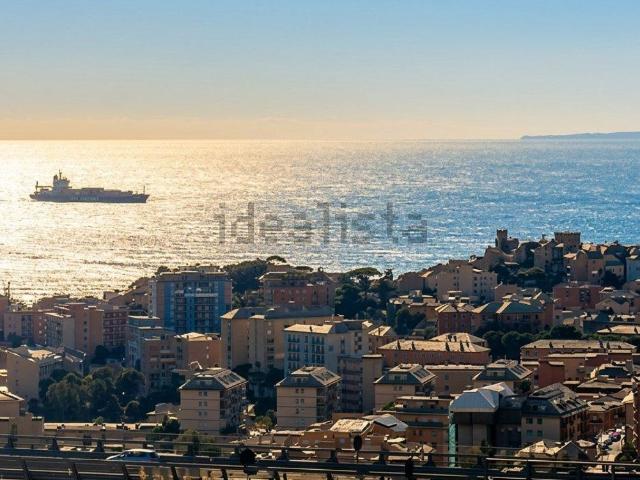 Appartamento in vendita di 90 m² in Via Tre Pini