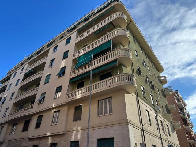Appartamento in vendita di 90 m² in Via Trento
