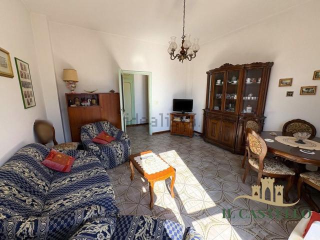 Appartamento in vendita di 90 m² in Via Trento