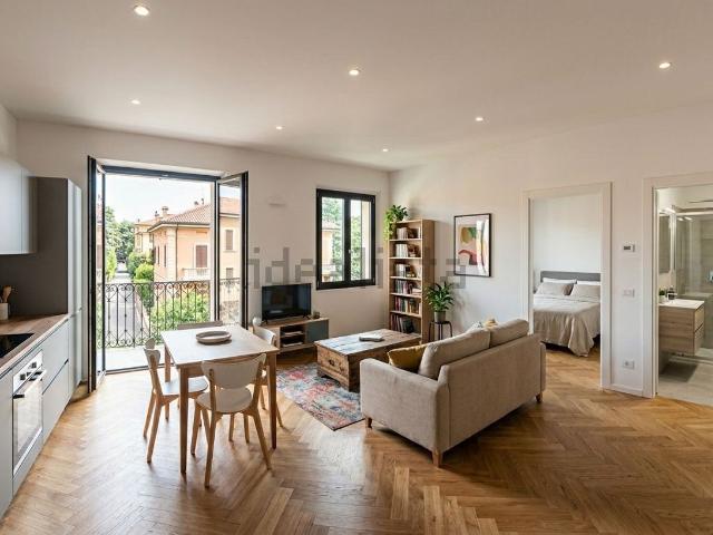 Appartamento in vendita di 90 m² in Via U. da Carpi