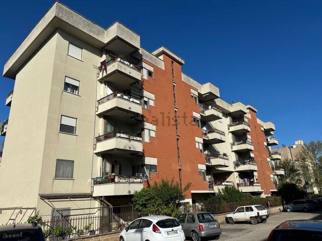 Appartamento in vendita di 90 m² in Via Ugo la Malfa, 19
