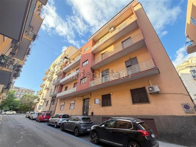 Appartamento in vendita di 90 m² in Via Ughetti
