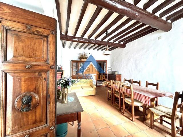Appartamento in vendita di 90 m² in Via Umberto I