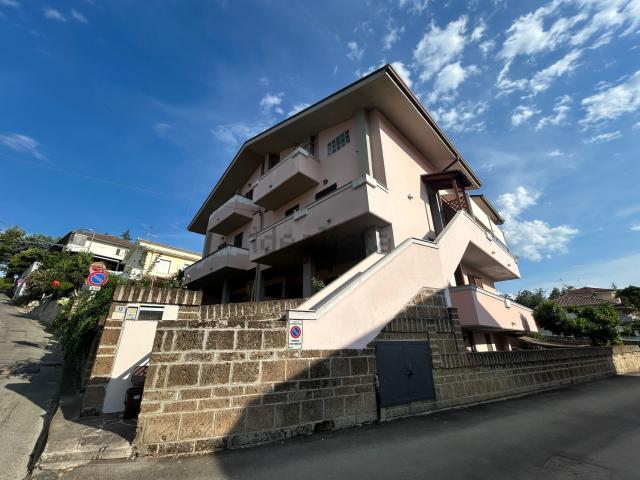 Appartamento in vendita di 90 m² in Via Umbria, 14