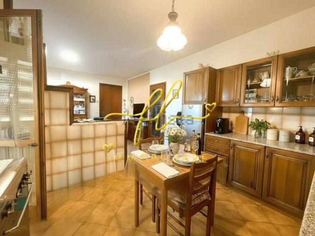 Appartamento in vendita di 90 m² in Via Unità D&apos Italia