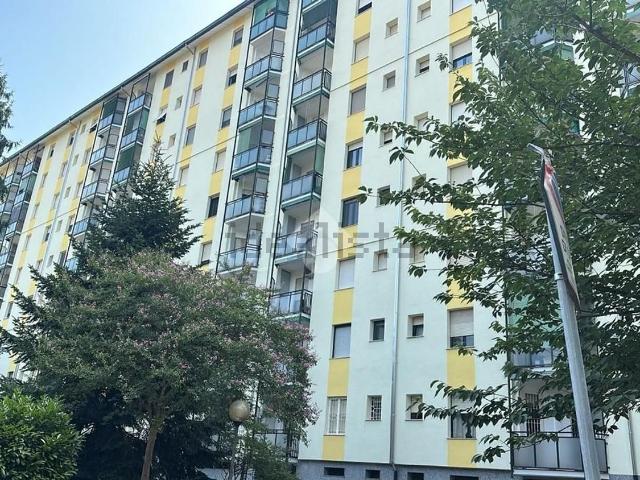 Appartamento in vendita di 90 m² in Via Uruguay, 30