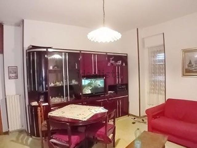 Appartamento in vendita di 90 m² in Via Vallo, 44