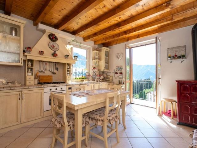 Appartamento in vendita di 90 m² in Via Varisco, 2