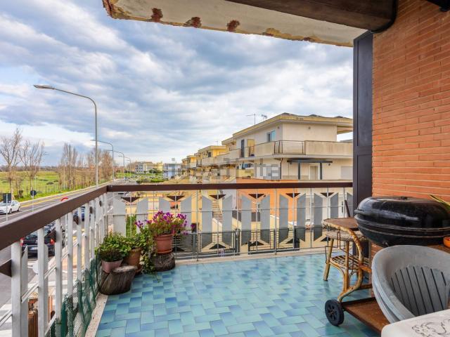 Appartamento in vendita di 90 m² in Via Varsavia