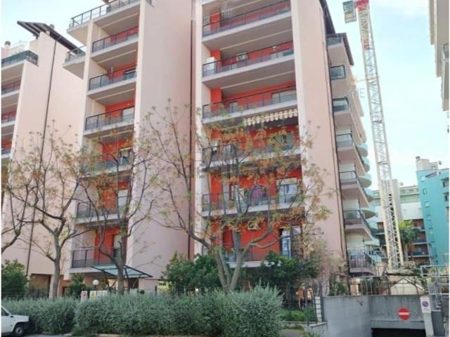 Appartamento in vendita di 90 m² in Via Vincenzo Agostinone, 5
