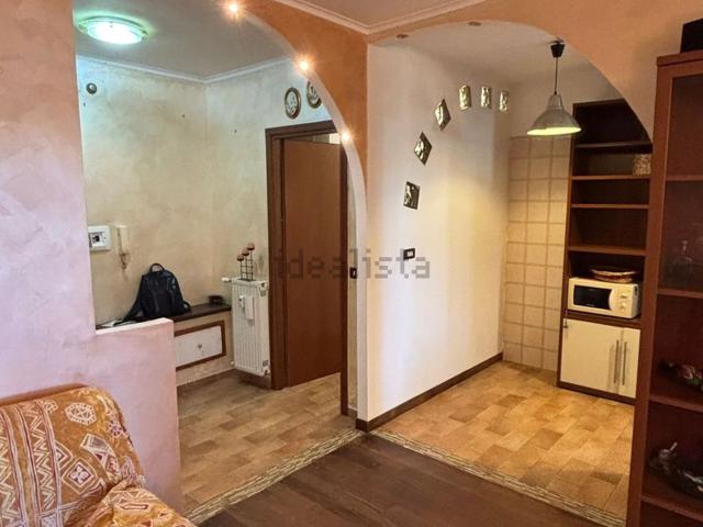 Appartamento in vendita di 90 m² in Via Vincenzo Petra, 9