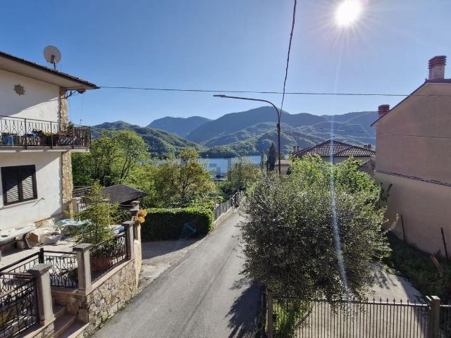 Appartamento in vendita di 90 m² in Via Vincenzo Silvi