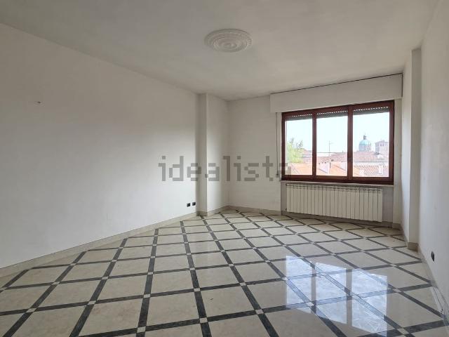 Appartamento in vendita di 90 m² in Via Viotti, 38