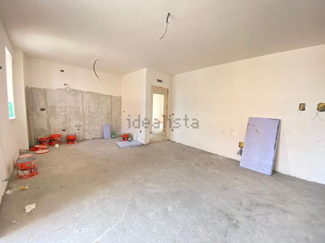 Appartamento in vendita di 90 m² in Via Vicinale Casa D&apos Agostino, 16
