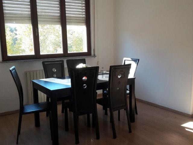 Appartamento in vendita di 90 m² in Via Vittorio Veneto