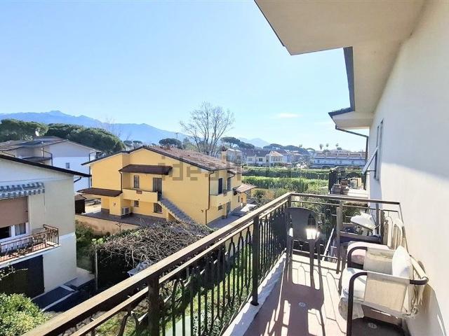 Appartamento in vendita di 90 m² in Via Vittorio Veneto, 48