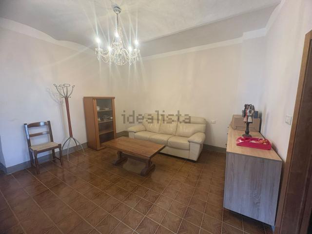Appartamento in vendita di 90 m² in Via Vittorio Veneto