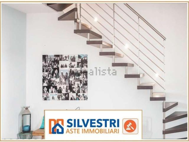 Appartamento in vendita di 90 m² in Via Vittorio Bachelet