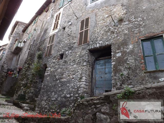 Appartamento in vendita di 90 m² in Via Vittorio Emanuele
