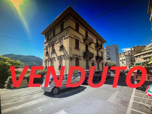 Appartamento in vendita di 90 m² in Via XXVII Marzo