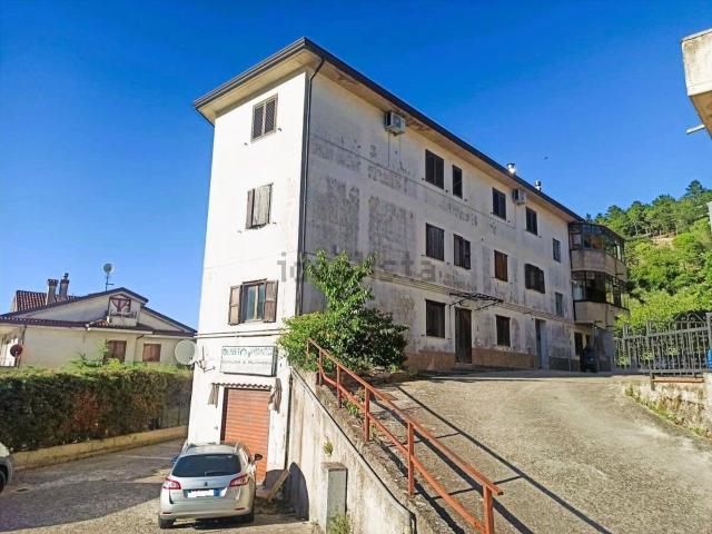 Appartamento in vendita di 90 m² in Via A. De Gasperi, 64