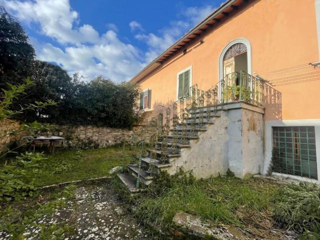 Appartamento in vendita di 90 m² in Via A. Diaz