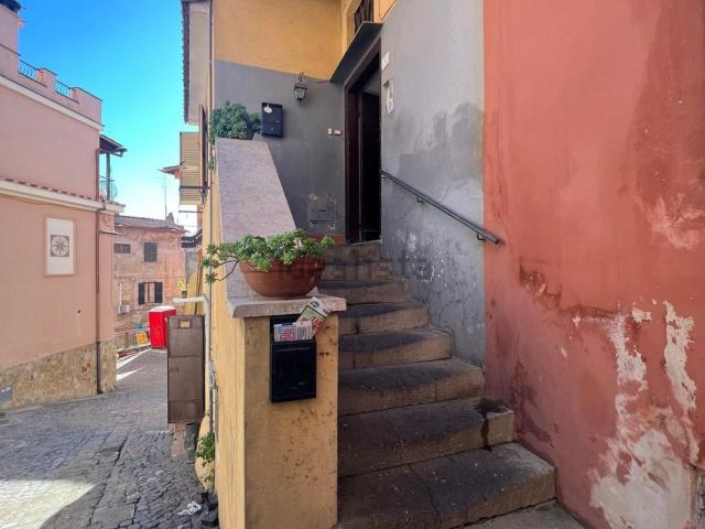 Appartamento in vendita di 90 m² in Via A. Foligno, 8