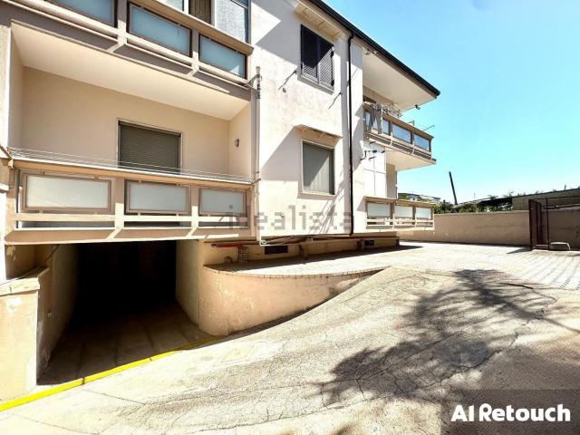 Appartamento in vendita di 90 m² in Via Adda