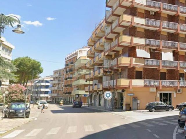 Appartamento in vendita di 90 m² in Via Alcide de Gasperi