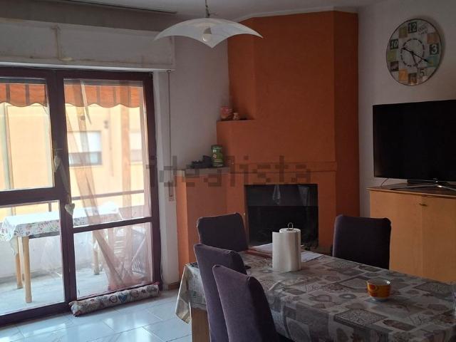 Appartamento in vendita di 90 m² in Via Aldo Moro, 1