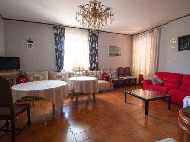 Appartamento in vendita di 90 m² in Via Aldo Moro