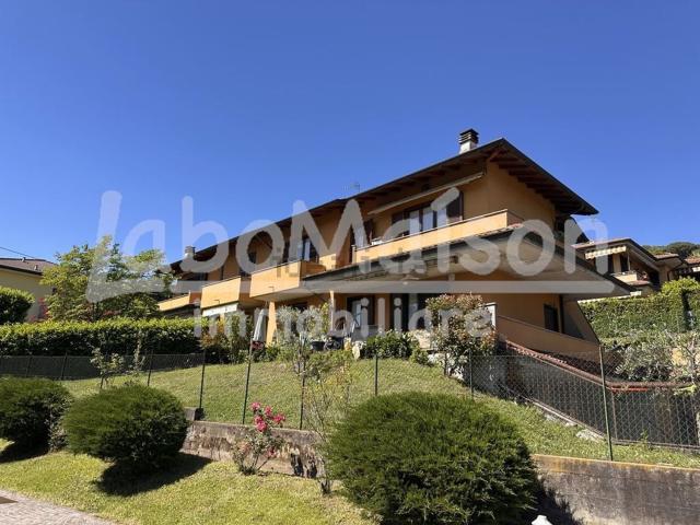Appartamento in vendita di 90 m² in Via Alessandrini