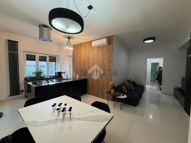 Appartamento in vendita di 90 m² in Via Alessandro Volta, 72