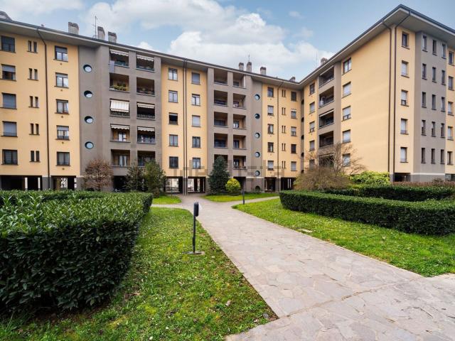 Appartamento in vendita di 90 m² in Via Amundsen, 19