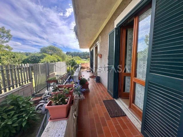 Appartamento in vendita di 90 m² in Via Anagnina, 638