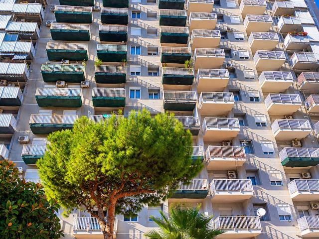 Appartamento in vendita di 90 m² in Via Andrea Biondo