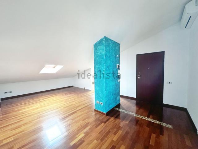 Appartamento in vendita di 90 m² in Via Angelo Secchi