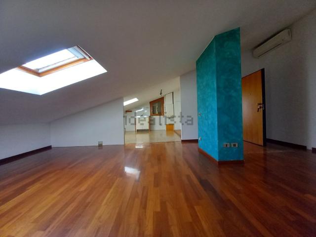 Appartamento in vendita di 90 m² in Via Angelo Secchi