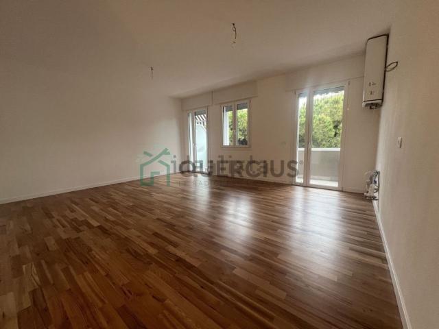 Appartamento in vendita di 90 m² in Via Aquileia