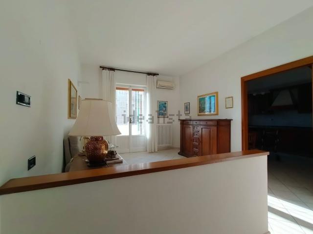Appartamento in vendita di 90 m² in Via Arcangelo Corelli, 91
