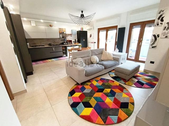 Appartamento in vendita di 90 m² in Via Arturo Labriola