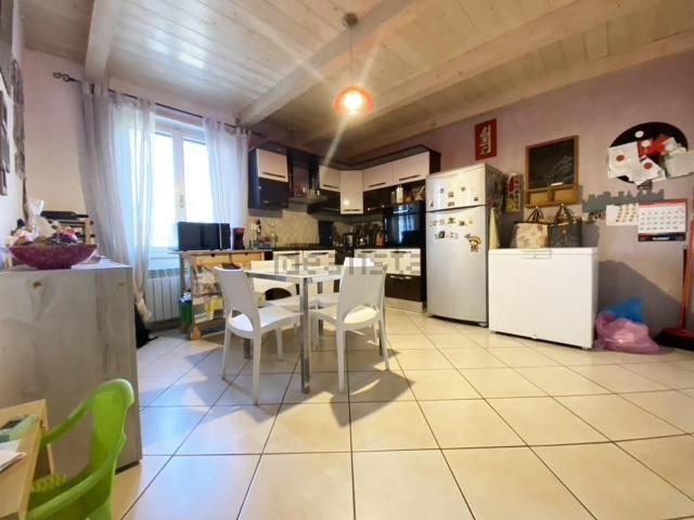 Appartamento in vendita di 90 m² in Via Augusto Liverani, 1