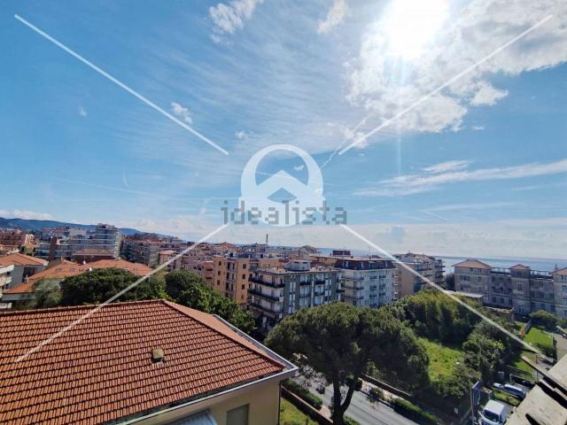 Appartamento in vendita di 90 m² in Via Aurelia, 448