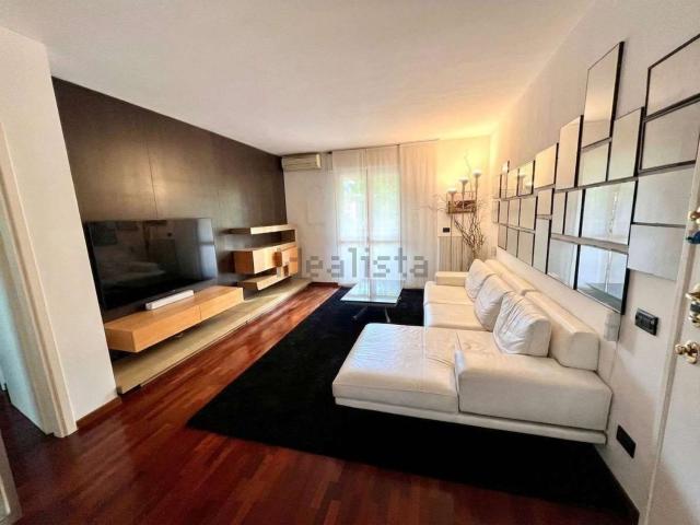 Appartamento in vendita di 90 m² in Via Barnaba Oriani, 55